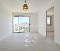 A louer APPARTEMENT T2 38 M2 TERRASSE BORD DE MER PALAVAS LES FLOTS