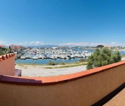 A louer MAISON  5 PIECES 130 M2 BORD DE MER LE BARCARES