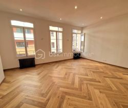 A louer APPARTEMENT T4 108 M2 BORD DE MER LE HAVRE