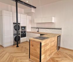 A louer APPARTEMENT T4 108 M2 BORD DE MER LE HAVRE