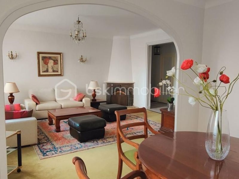 Luxury 5-room apartment for rent, 116 m², beachfront Biarritz