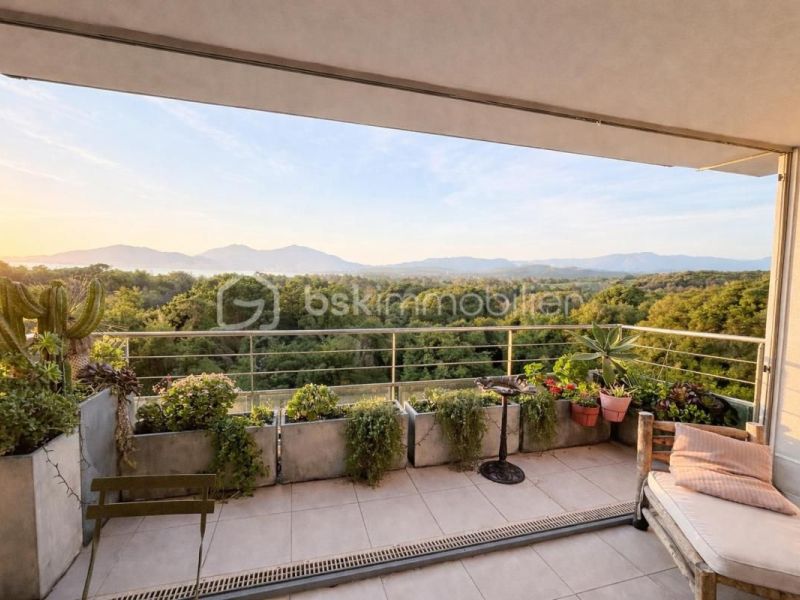 A louer APPARTEMENT T3 66 M2 TERRASSE VUE MER GROSSETO PRUGNA