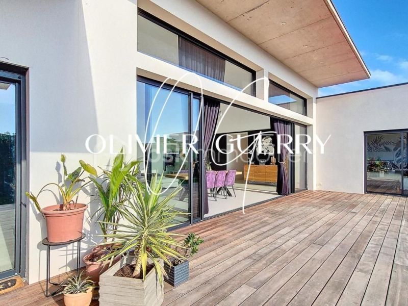 A louer MAISON  CONTEMPORAINE  SAUSSAN