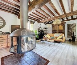 For rent: 5-room farmhouse, 140 m², Villers-Canivet