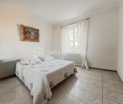 For rent: 6-room house, 141 m², seaside, Saint-Hilaire-de-Brethmas