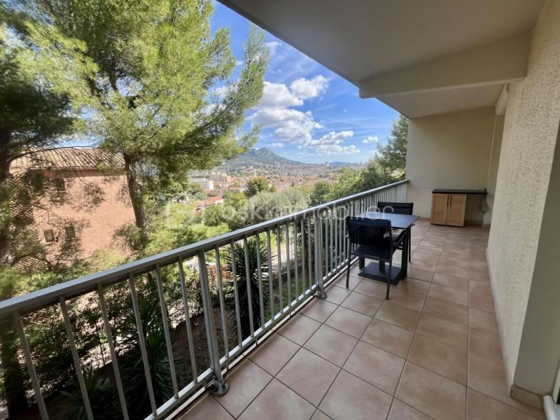 A louer APPARTEMENT T2 44 M2 BORD DE MER TOULON