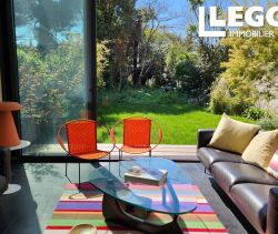 Contemporary house for rent in Talence