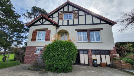 CASA DE 5 HABITACIONES 115 M2 JUNTO AL MAR DIEPPE A 5 minutos del mar y de Neuville-sur-Dieppe y a 10 minutos de Dieppe