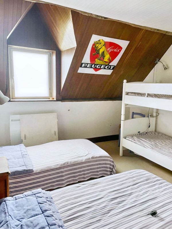 8f14e45fceea167a5a36dedd4bea2543