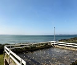 A vendre MAGNIFIQUE Maison 6 PIECES 1560 M&sup2; vue Mer Saint-Nic Pentrez