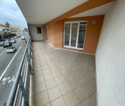 A louer APPARTEMENT T3 67 M2 TERRASSE  NIMES