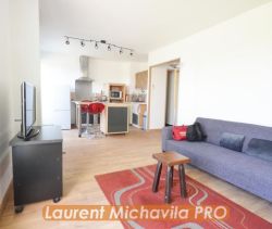 A louer APPARTEMENT T2 43 M2 TERRASSE BORD DE MER LA GRANDE MOTTE