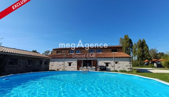 A louer MAISON  DE MAîTRE  CHALLANS