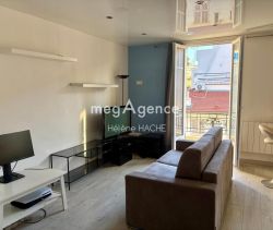 A louer APPARTEMENT T2 46 M2 BORD DE MER NICE