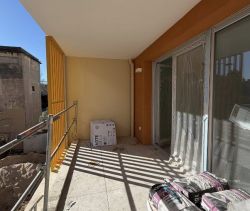 A vendre APPARTEMENT T3 62 M2 TERRASSE BORD DE MER SIX FOURS LES PLAGES