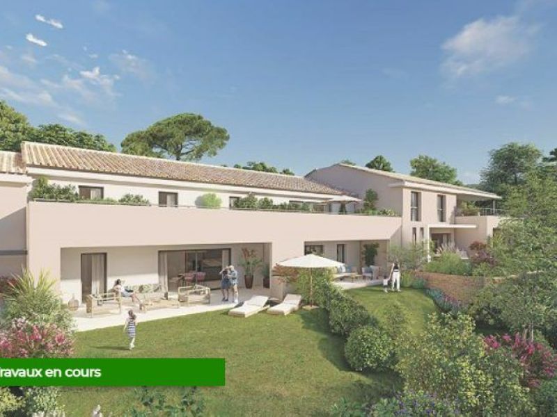 A vendre APPARTEMENT T4 89 M2 TERRASSE BORD DE MER SIX FOURS LES PLAGES