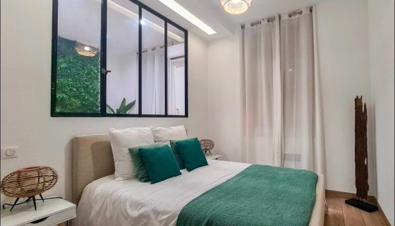 A vendre APPARTEMENT T2 34 M2 BORD DE MER LA CIOTAT