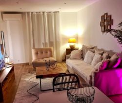 A vendre STUDIO NEUF  29 M2 BORD DE MER LA CIOTAT