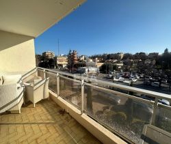 A louer APPARTEMENT T3 56 M2 TERRASSE  VENCE