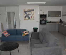 A louer APPARTEMENT T3 66 M2  MARSEILLE 13EME
