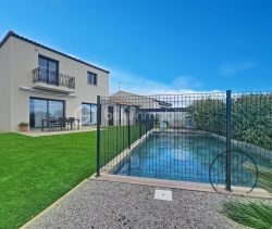 A louer MAISON  4 PIECES 103 M2  COLOMBIERS