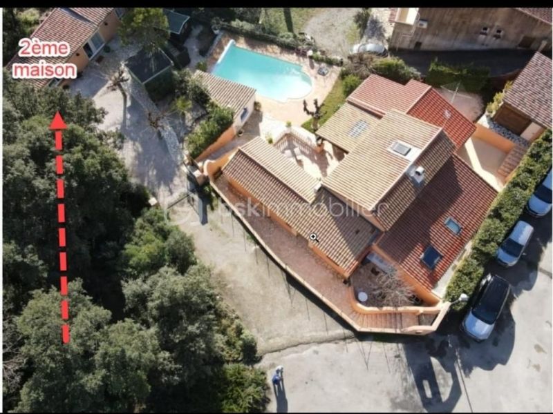 A louer MAISON  8 PIECES 195 M2  TARADEAU