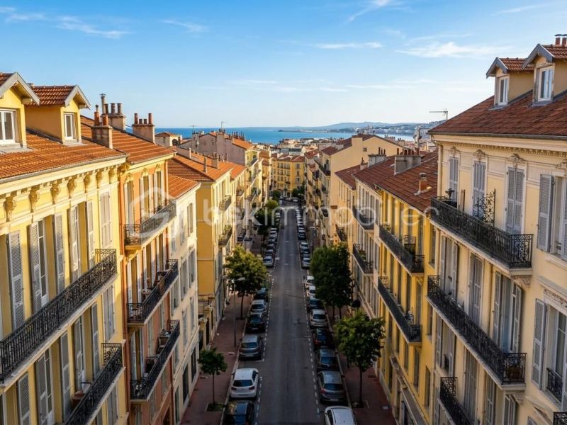A louer APPARTEMENT T2 47 M2 BORD DE MER NICE