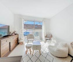 A louer APPARTEMENT T3 42 M2 BORD DE MER PALAVAS LES FLOTS