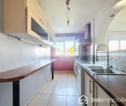 A louer APPARTEMENT T5 87 M2  MONTPELLIER