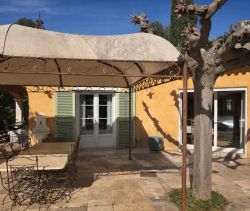 For rent: 5-room house, 150 m², Regusse