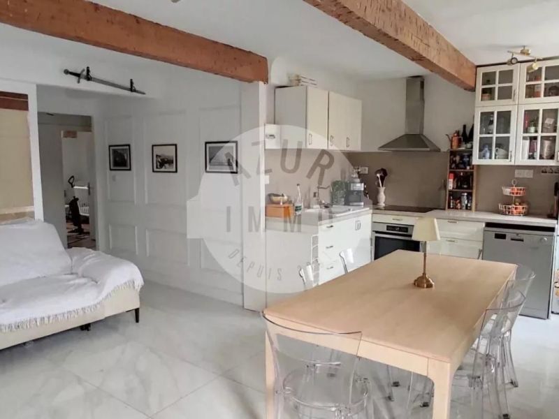 Apartamento en alquiler, 4 habitaciones, 75 m², Saint Zacharie