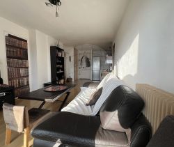 A louer APPARTEMENT T4 68 M2 BORD DE MER CANNES