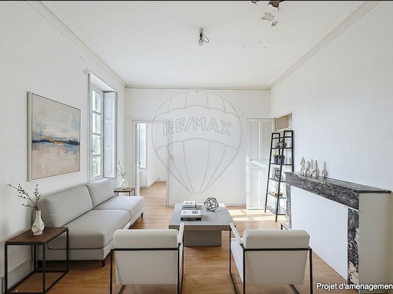 A louer APPARTEMENT T2 53 M2  NIMES