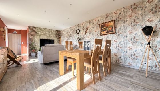 A louer LONGèRE  6 PIECES 88 M2  BUCQUOY