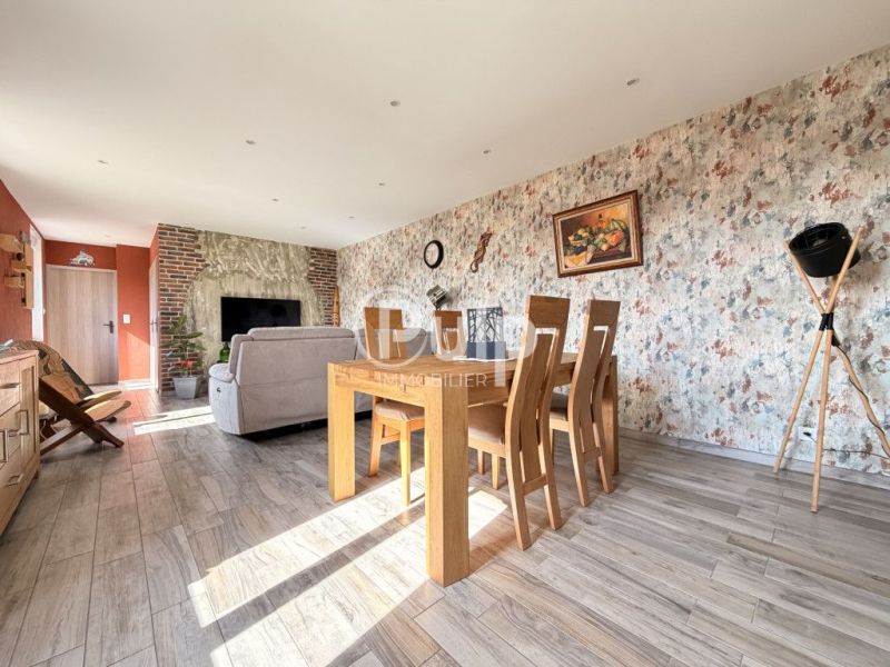 A louer LONGèRE  6 PIECES 88 M2  BUCQUOY