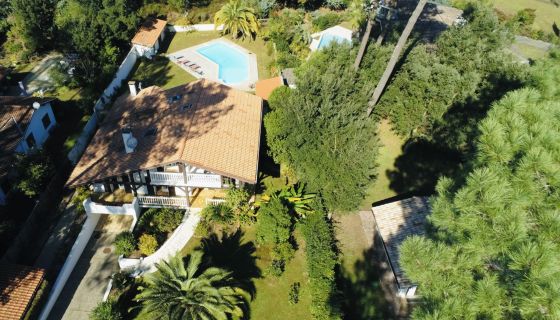 A louer MAISON  7 PIECES 220 M2  SOORTS HOSSEGOR Centre-ville - lac - fôret