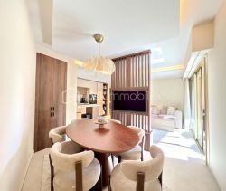 A louer APPARTEMENT DE PRESTIGE T3 78 M2 BORD DE MER MANDELIEU LA NAPOULE