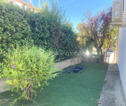 A louer MAISON  8 PIECES 160 M2  BEZIERS