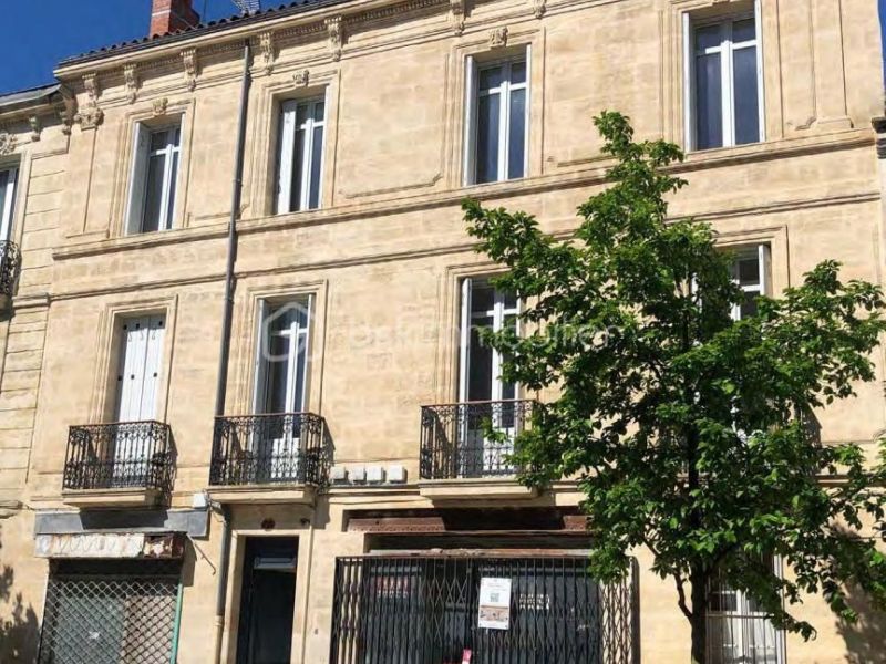 A louer APPARTEMENT T3 55 M2  BORDEAUX