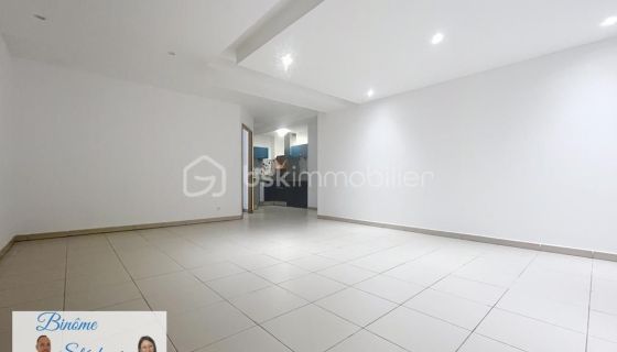 A louer APPARTEMENT T2 52 M2 TERRASSE  NIMES