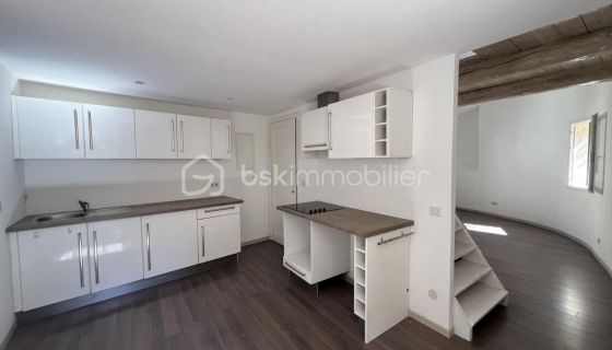A louer APPARTEMENT T3 62 M2  FAYENCE