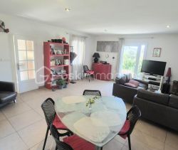 A louer MAISON  4 PIECES 85 M2  BRIGNOLES