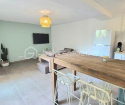A louer APPARTEMENT T3 59 M2 TERRASSE BORD DE MER CARQUEIRANNE