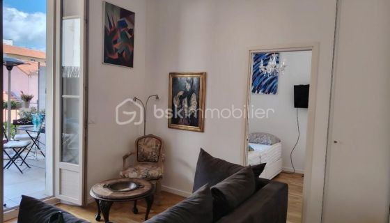 A louer APPARTEMENT T2 24 M2 TERRASSE BORD DE MER CANNES