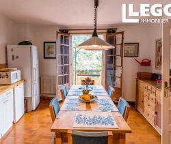 A vendre GîTE  LASTOURS
