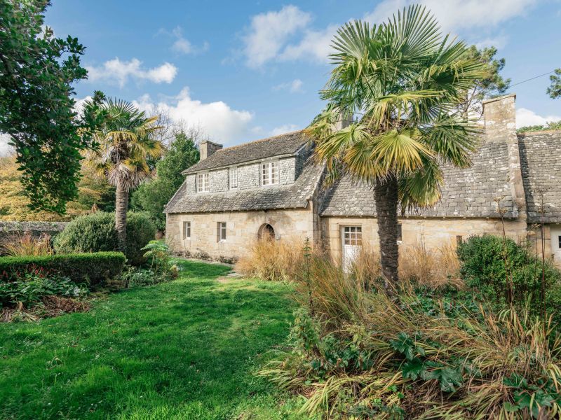 A vendre PROPRIETE de charme en pierreS plage A&nbsp; pied TREGASTEL