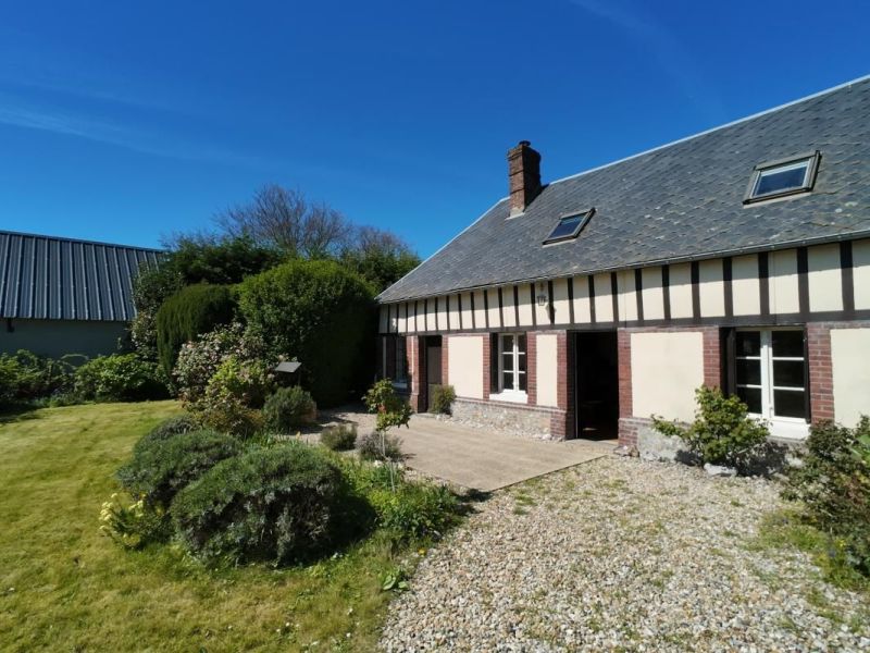 A vendre LONGèRE  5 PIECES 80 M2 BORD DE MER VEULETTES SUR MER