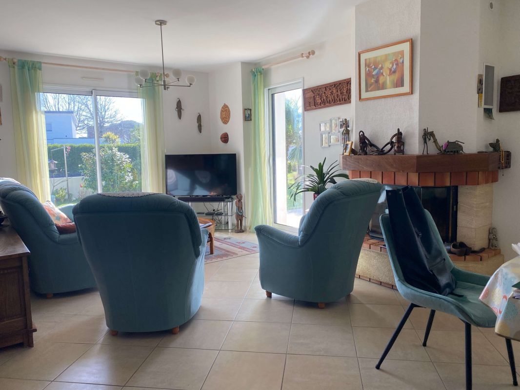 2de2284723a295b905f02edabcdfeff9