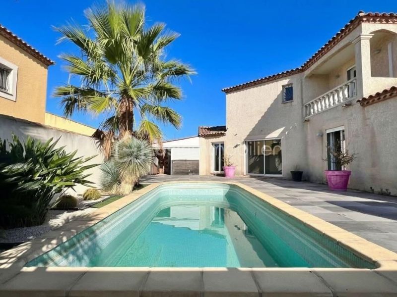 A louer MAISON  4 PIECES 120 M2 BORD DE MER SERIGNAN