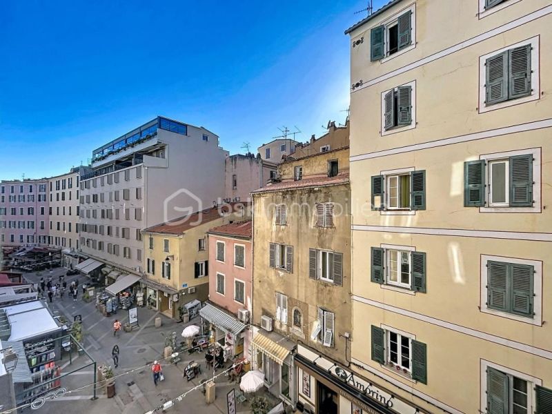 A louer APPARTEMENT T2 55 M2 BORD DE MER AJACCIO